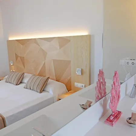 Playa Sol Aparthotel